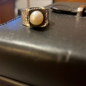 Silpada Pearl ring